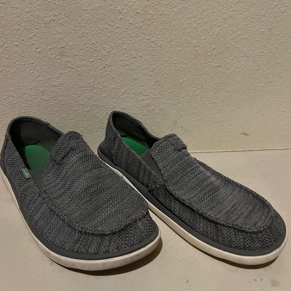 Men’s Size 10 Sanuks